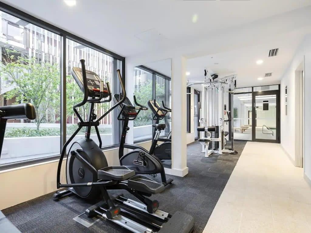 Cosy Two Bedroom Apartment With Balcony Pool And Gym Auckland Exteriör bild