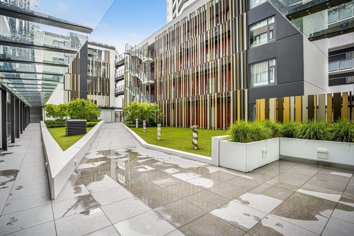 Cosy Two Bedroom Apartment With Balcony Pool And Gym Auckland Exteriör bild